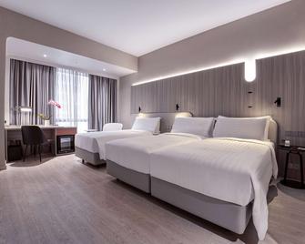 Wyndham Singapore Hotel - Singapore - Bedroom