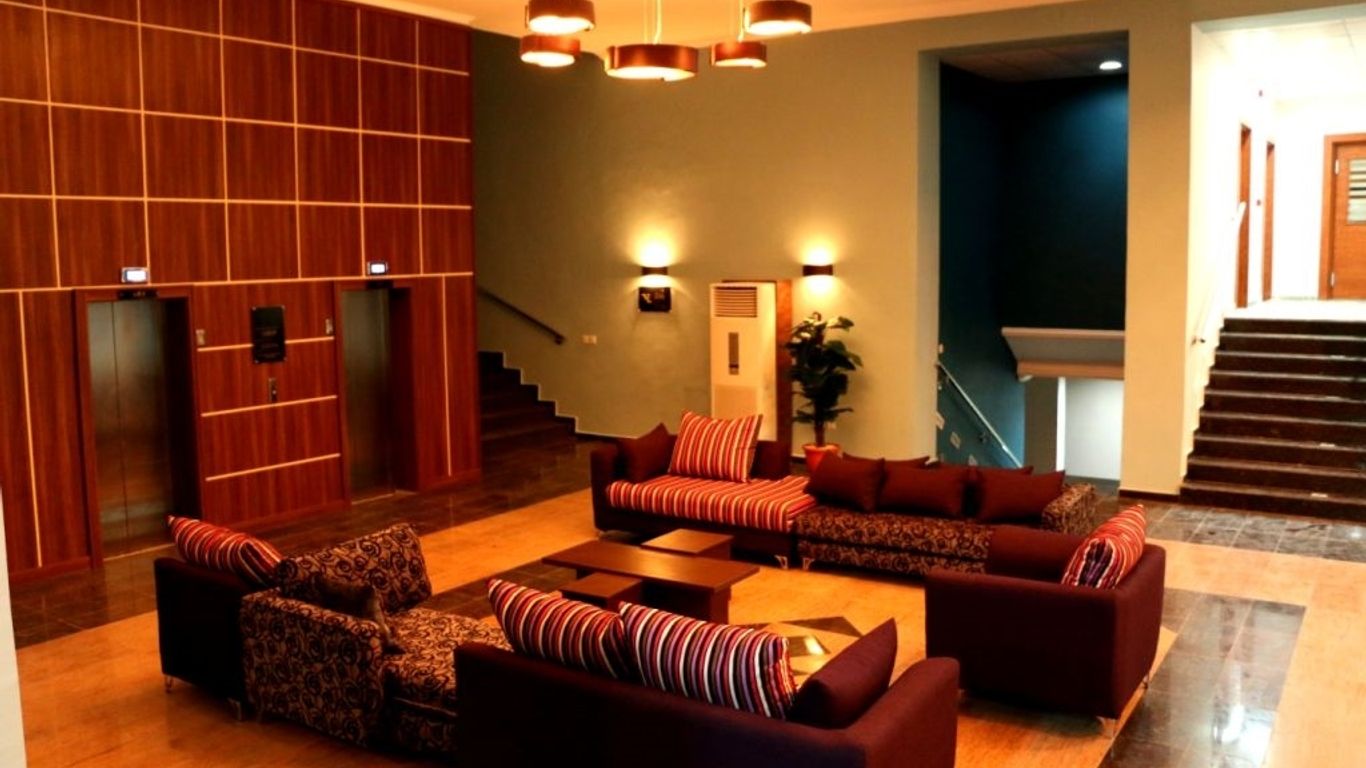 Best Western Plus Elomaz Hotel