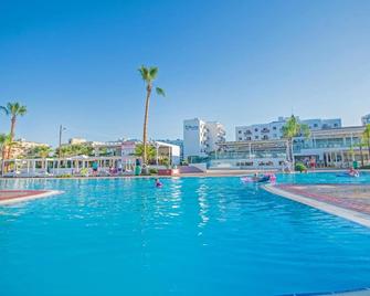 Marlita Beach Hotel Apartments - Protaras - Piscina