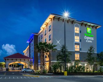 Holiday Inn Express & Suites St. Petersburg - Madeira Beach By IHG - St. Petersburg - Edificio
