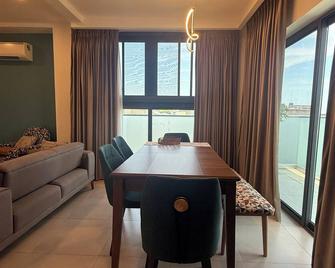 Kinville Suites - Cantonment Living - Accra - Dining room