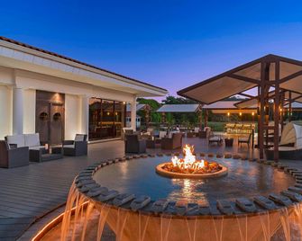 Reserva Conchal Beach Resort, Golf & Spa - Brasilito - Bar