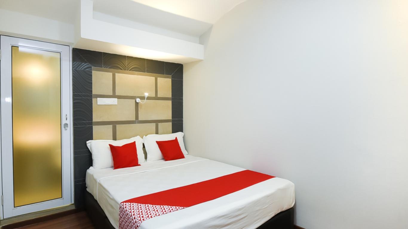 OYO 1023 La Mirina Boutique Inn