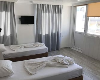 Hotel Marine - Sarimşakli - Bedroom