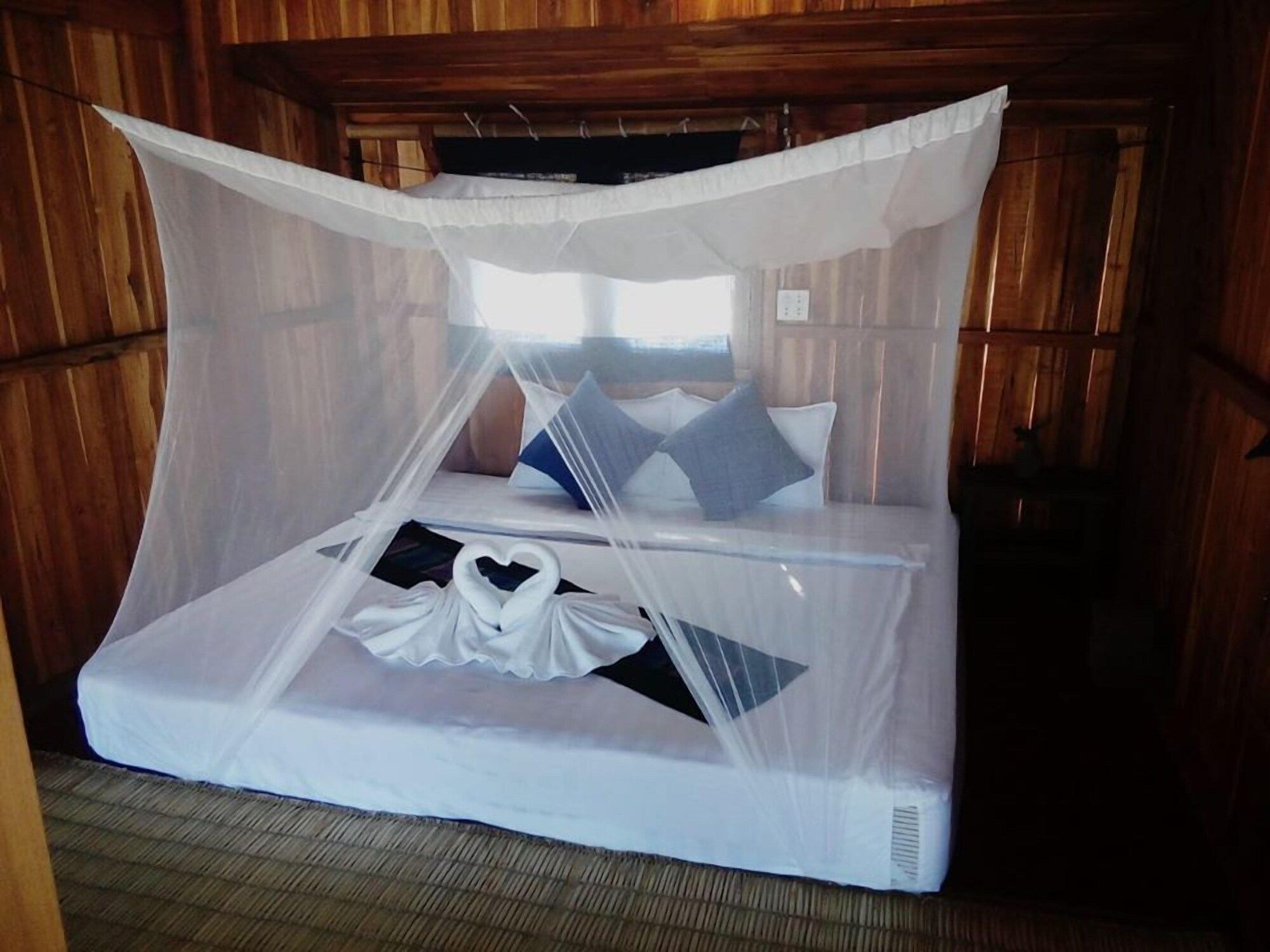 Nakhaohorm Farming Resort - לואנג פראבאנג - חדר שינה