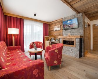 Kohlerhof - 4 Star Wellness & Active Hotel - Fügen - Wohnzimmer