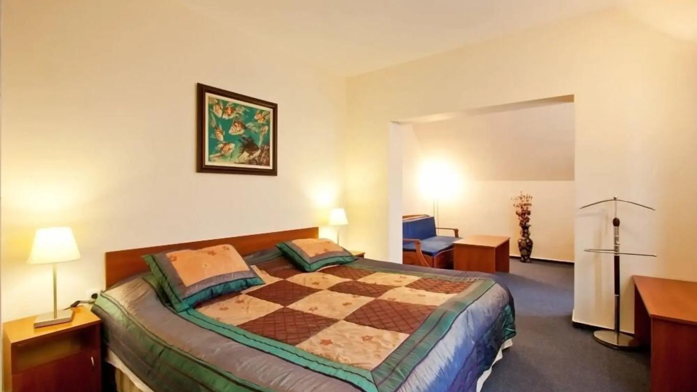Hotel Cheap