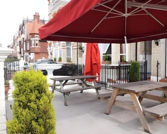 Clapham South Dudley Hotel - London - Patio