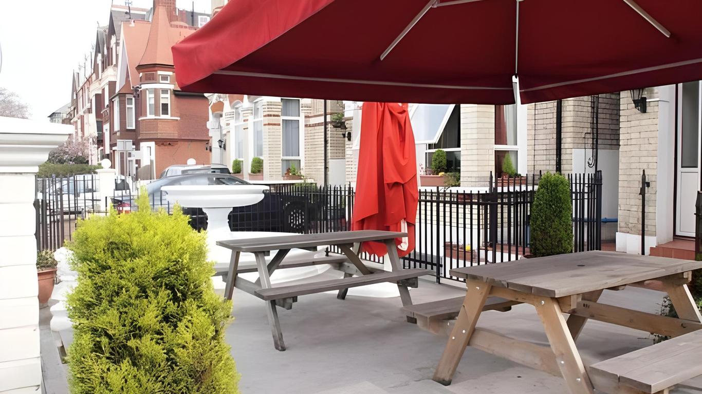Clapham South Dudley Hotel