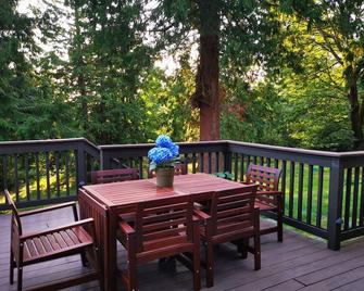 The 2 Forest Rooms--great For Family--and Views - Issaquah - Balcony
