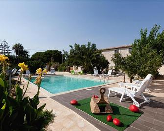 Villa U Marchisi B&B - Scicli - Pool