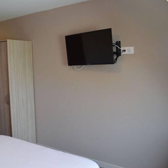 Appart'hotel Voltaire image 1