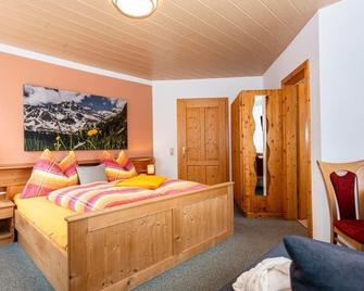 App-Vorstanddorf/1 bedroom/shower, WC - Pension Sonnblickhof - Rauris - Bedroom