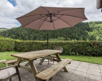 Chalet in La Bresse near Forest & Lake - Ла-Бресс - Патіо