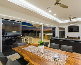 20 Madaffari Drive - Exmouth - Restaurant