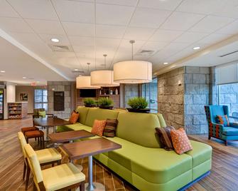 Home2 Suites by Hilton Winston-Salem Hanes Mall - Winston-Salem - Lounge