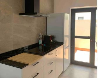 Covento Beach 2, centro con garage y patio - Tarifa - Cocina