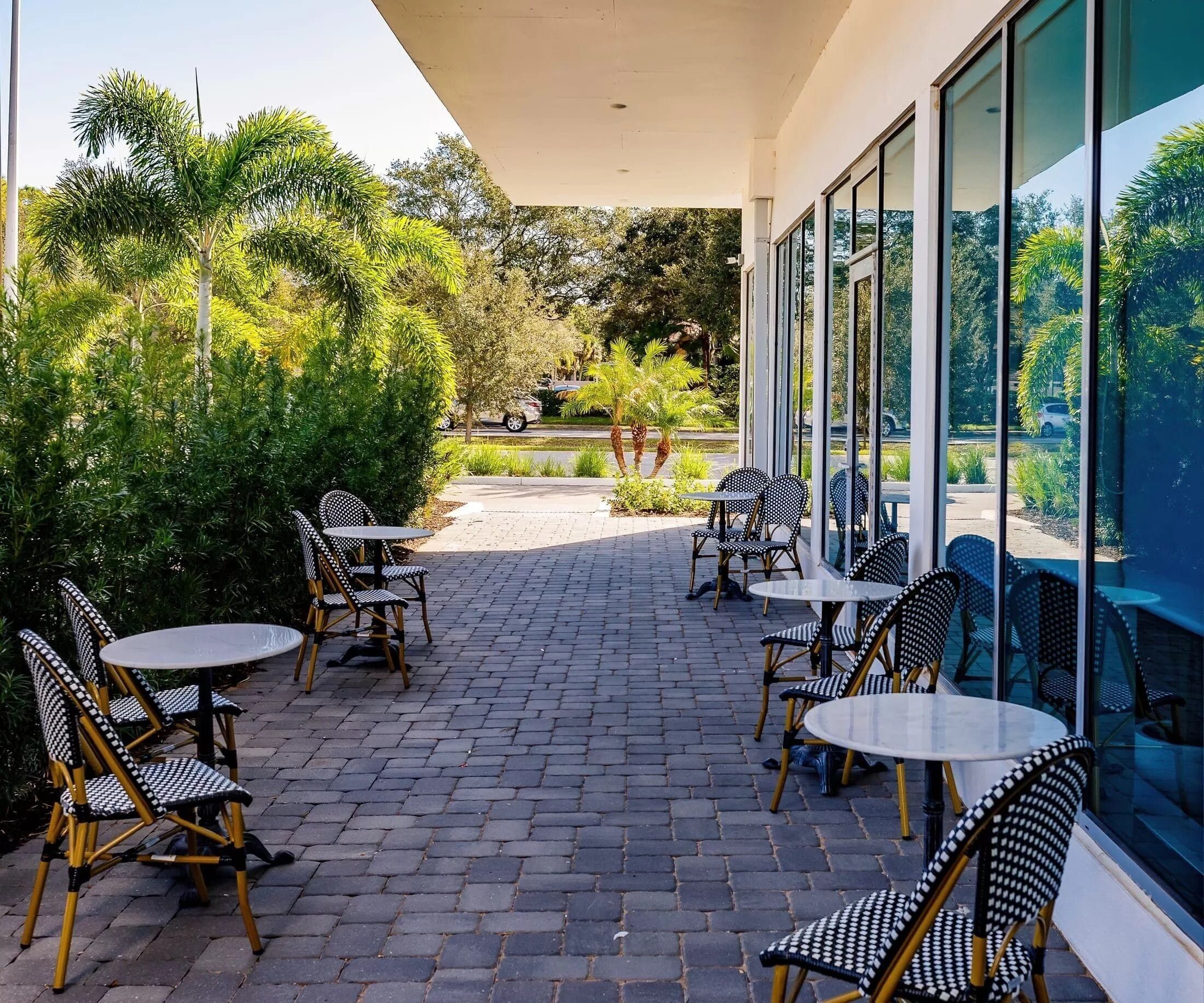 Kompose Boutique Hotel - סראסוטה - פטיו