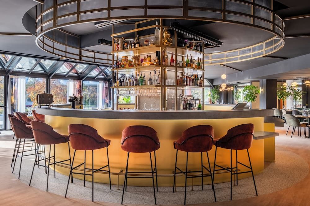 هيات سنتريك رايمز - رانس - بار