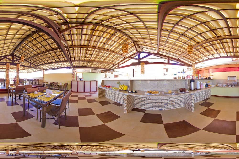 بوسادا لاتتيود - كانوا كويبرادا - مطعم