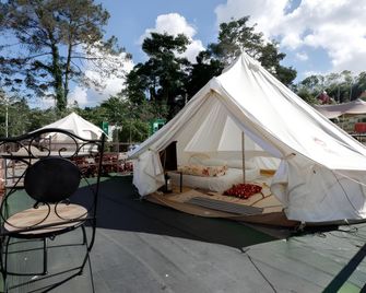 Ozone By Bankhaokho - Phetchabun - Binnenhof