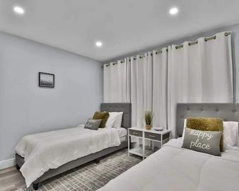 Exclusive 2 Bedroom Condo- Free Parking - Fort Lauderdale - Habitació