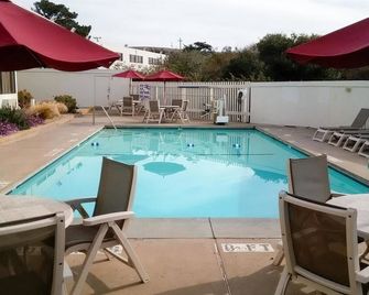 Motel 6 San Simeon Hearst Castle Area - San Simeon - Pool