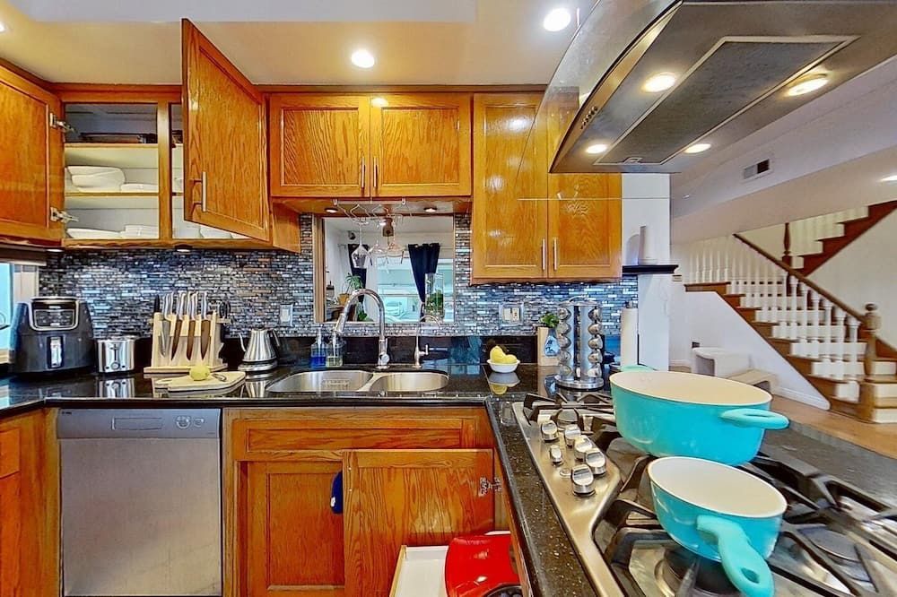 3 Bed/2 Bath-Dogs Ok-Pool-15 Min To Hermosa Beach & Dtla. - גרדנה - מטבח