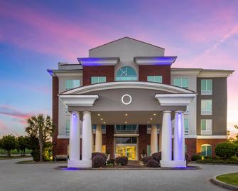 Holiday Inn Express & Suites Newberry - Newberry - Building