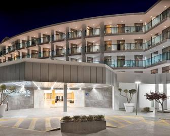 Hotel Best Cambrils - Cambrils - Rakennus
