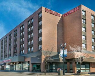 Ramada Plaza by Wyndham Prince George - Prince George - Building