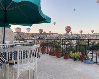 Cappadocia Kepez hotel - Uchisar - Balkon