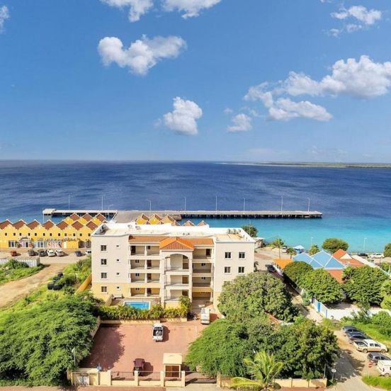 Building view of Playa Penthouse