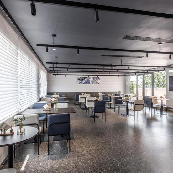 Atour Light Hotel Kunming Dongfeng Plaza Beijing Road image 1