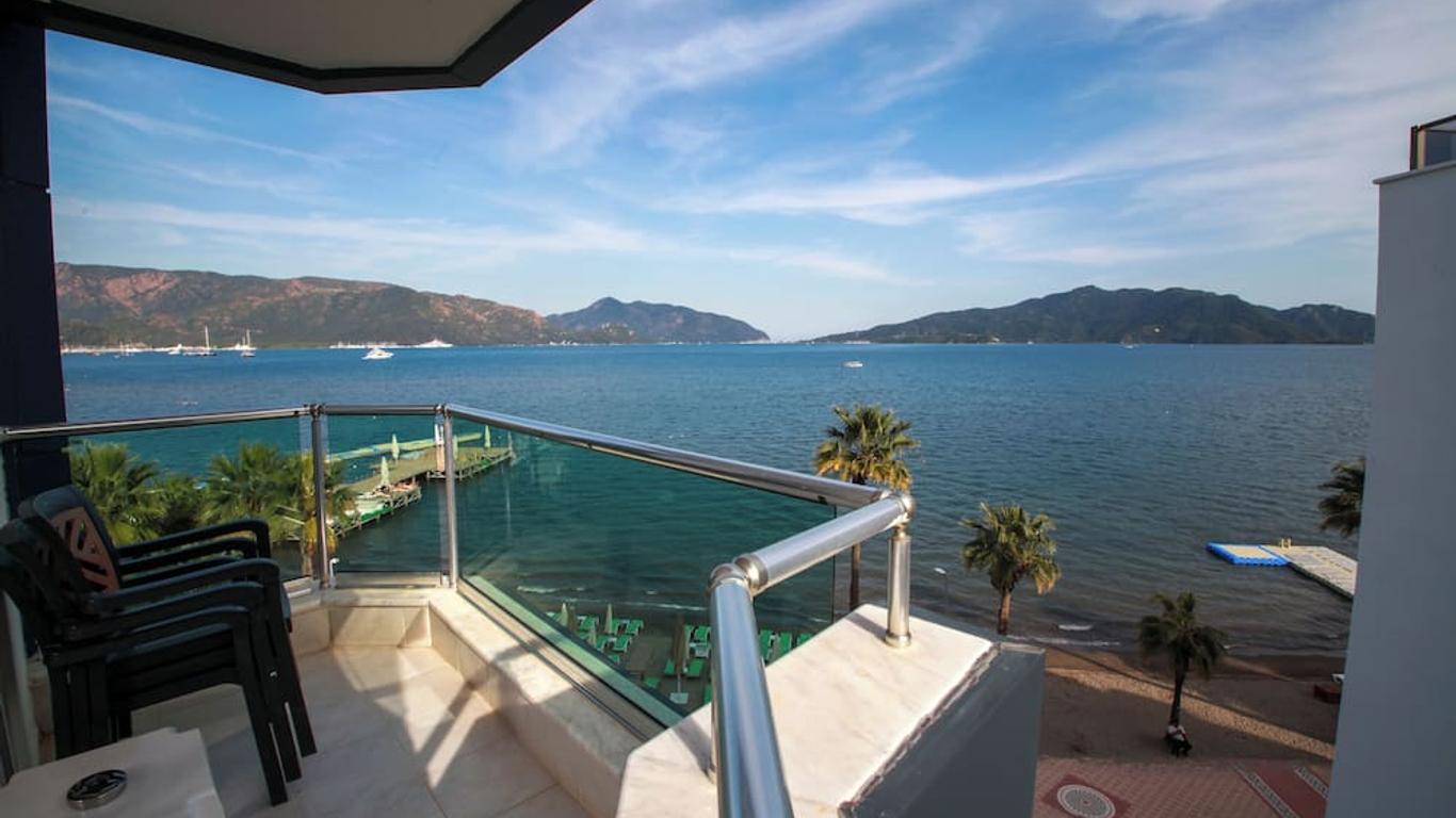 يوفام برايم بيتش هوتل