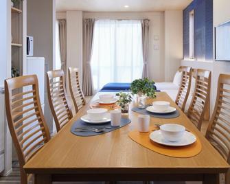 Minn Kamata - Tokyo - Dining room