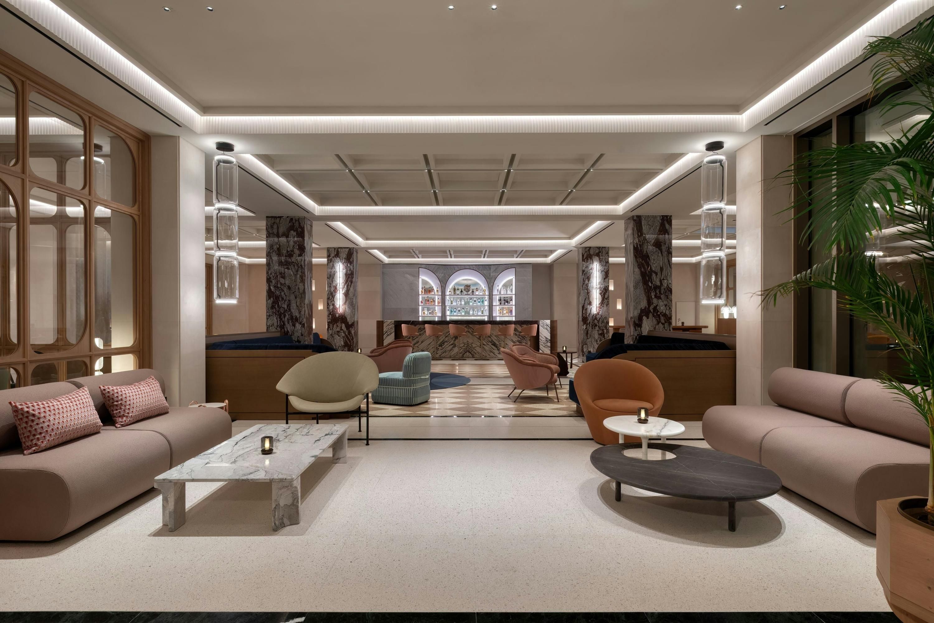 ذا لاندمارك نيكوسي، أوتوجراف كوليكشن