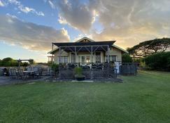 The Ishihara Home- Classic Quality! - Waimea (Kauai) - Edificio