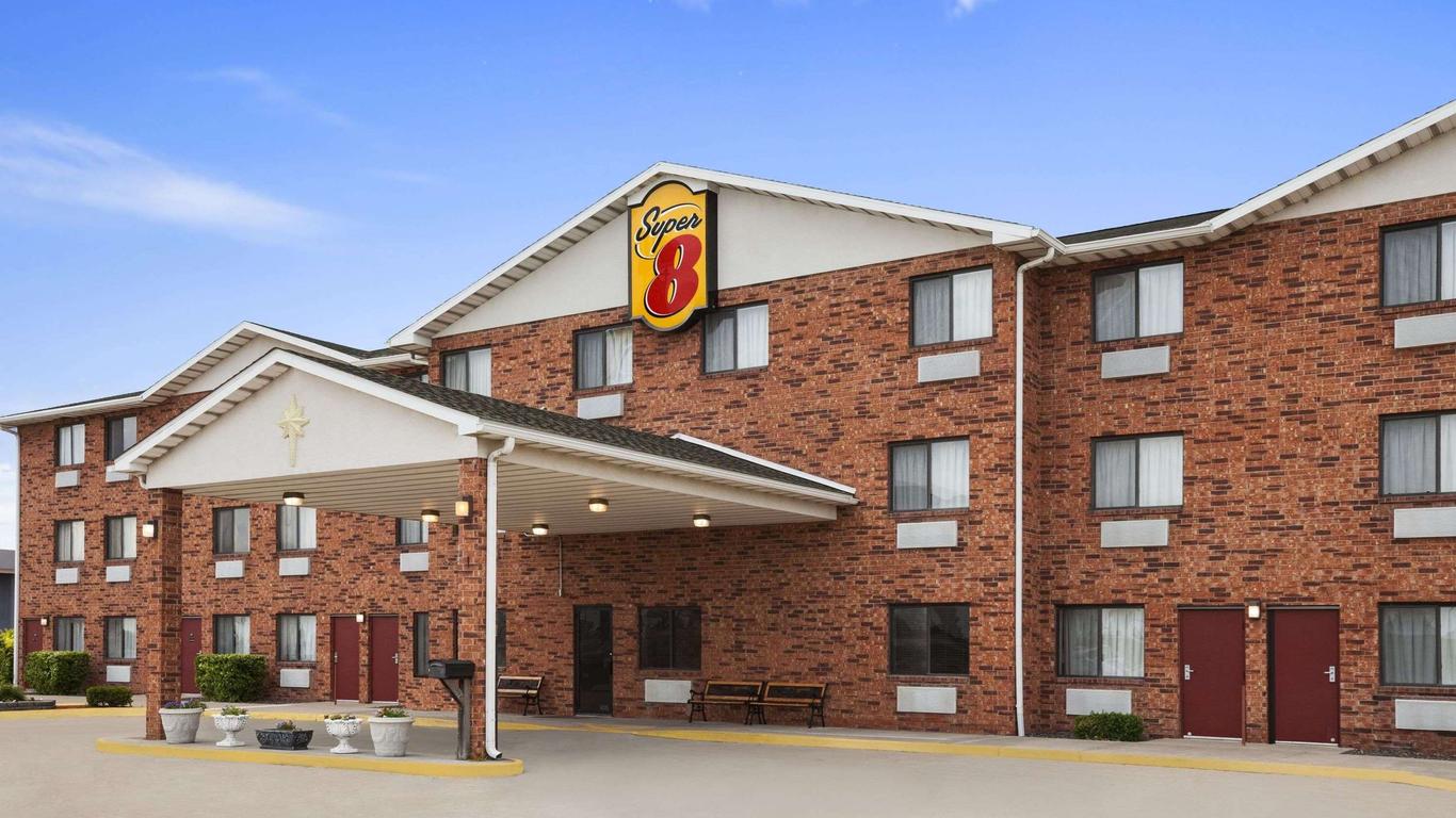 Super 8 by Wyndham Bowling Green