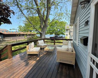 Charming 3-bedroom cottage in Mears with AC - Mears - Patio