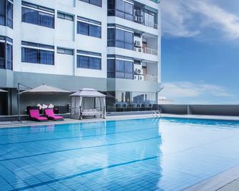 Fahrenheit Suites Kuala Lumpur - Kuala Lumpur - Pool