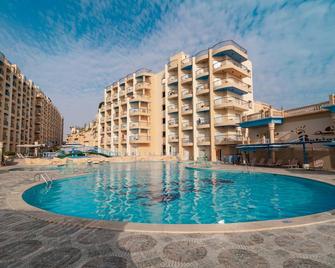 King Tut Aqua Park Beach Resort - Hurghada - Pool