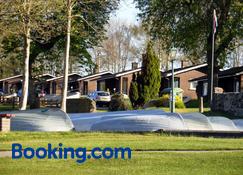 Manor House Marine & Cottages Ltd - Enniskillen - Gebouw
