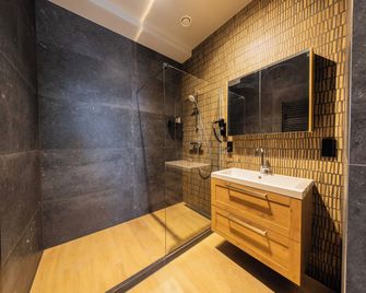 Jufferstraat - Rotterdam - Baño