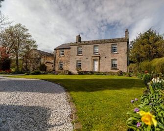 Harry Eyre Cottage, a Stunning Location With Fabulous Views of Mam Tor - 卡斯爾頓 - 建築