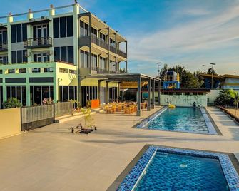 Hotel Moloka'i Morotai - Pandanga - Pool