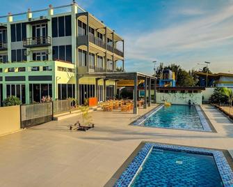 Hotel Moloka'i Morotai - Pandanga - Pool