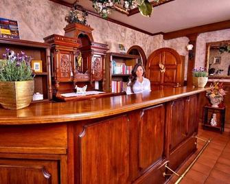 Hotel Romantik - Budapest - Recepción