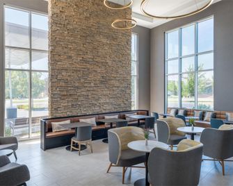Holiday Inn Boise Airport By IHG - Boise - Lounge