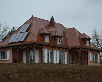 Domaine des Trois Sorciers - Bouxwiller - Building